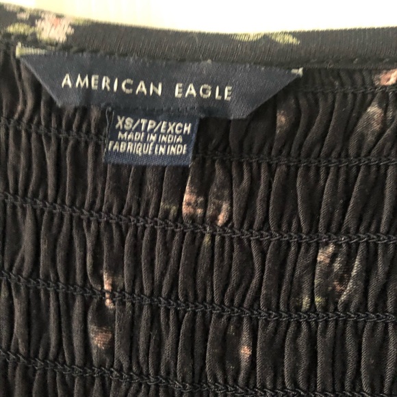 XS Black Floral American Eagle Top - Picture 4 of 5